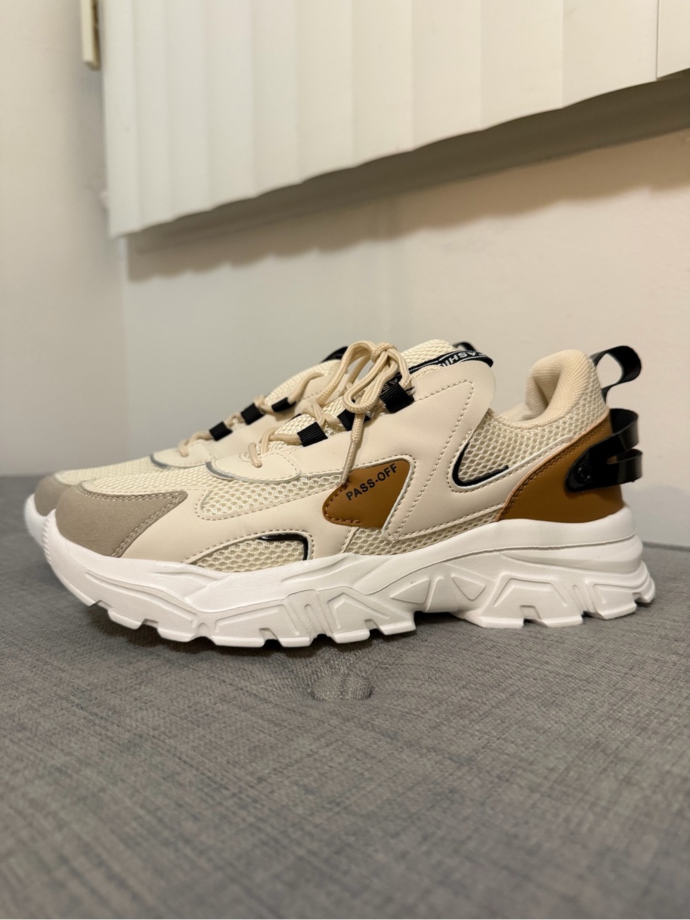 Never Worn Men's Chunky Athletic Sneakers in Cream and Brown